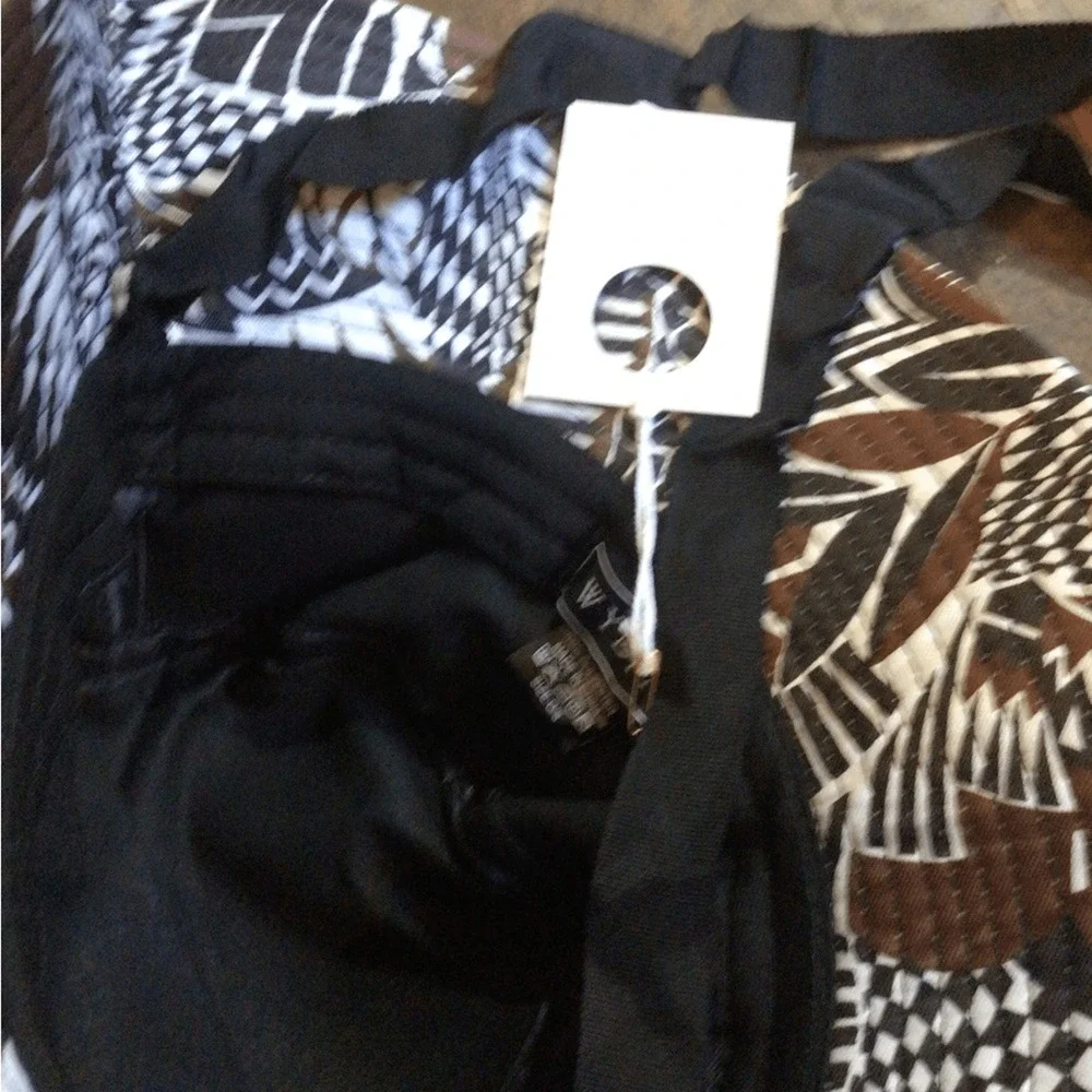 NEW! RARE Wyeth Brown & White Patterned Bucket Hat